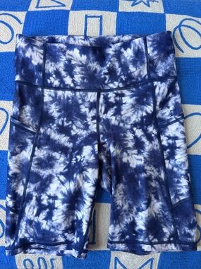 Gapfit Tie-Dye Biker Shorts 9” Medium